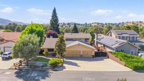 Tiny photo for 1695 Southfork PL, Paso Robles, CA 93446 (MLS # PI26139648)