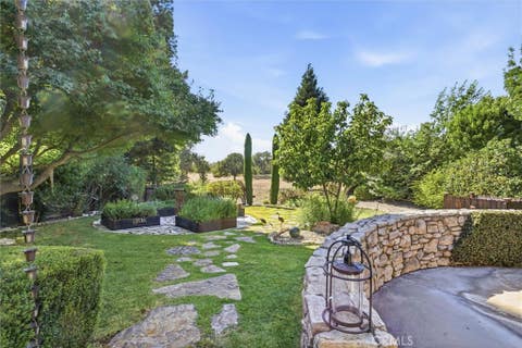 Tiny photo for 1695 Southfork PL, Paso Robles, CA 93446 (MLS # PI26139648)