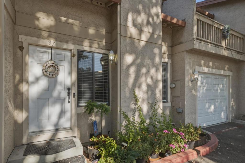 130 Baroni Avenue 37
