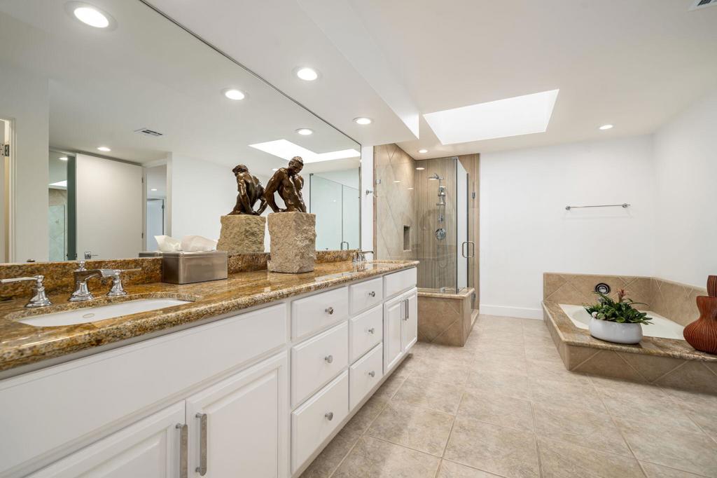 The Springs C.C. - Residential