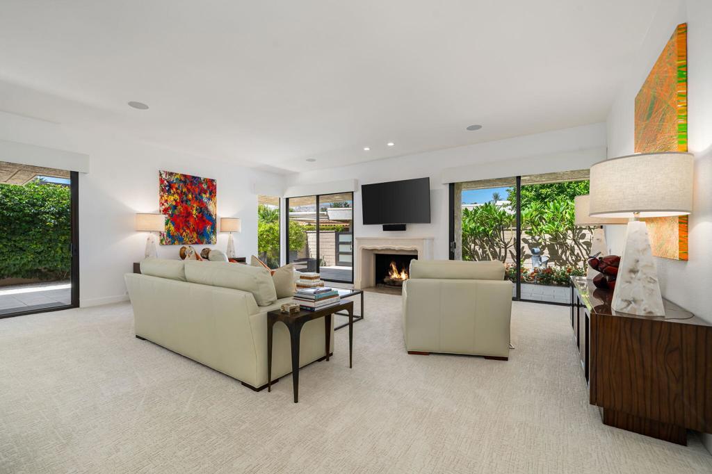 The Springs C.C. - Residential