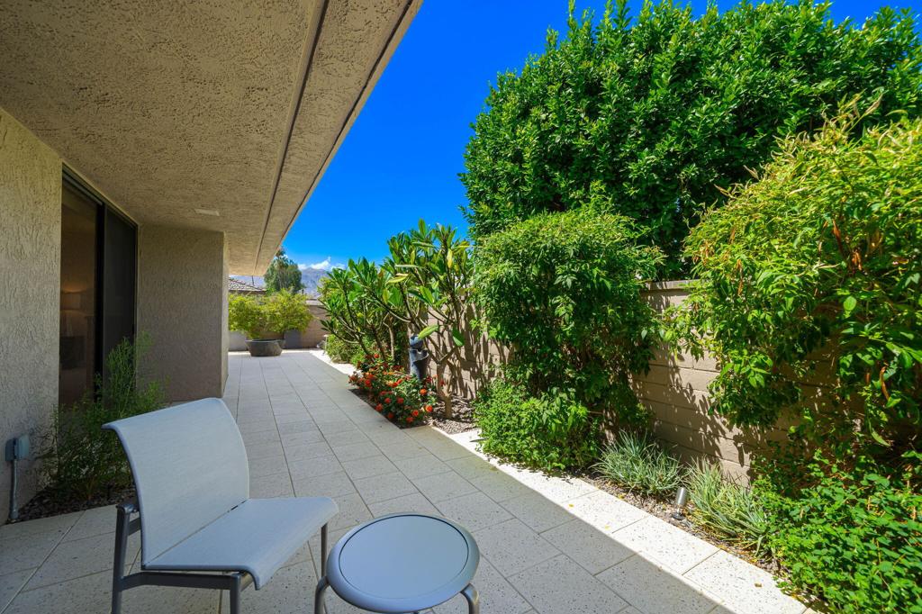 The Springs C.C. - Residential