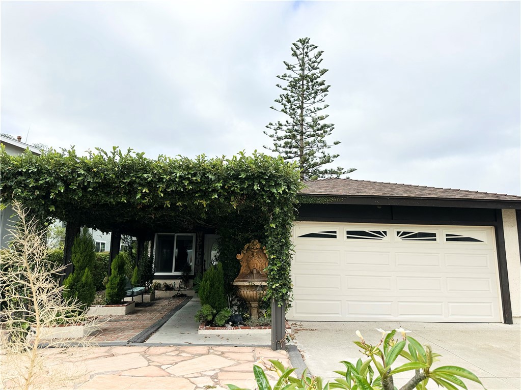 This charming single-story home blends comfort, convenience, and that classic Mission Viejo lifestyle you’ll love. With 3 spacious bedrooms and 2 beautifully updated bathrooms, it’s designed for easy living and effortless style.
Step inside to find tile flooring throughout the main living areas for a clean, low-maintenance look, and soft carpet in the bedrooms to keep things cozy. The updated bathrooms add a modern touch, and the indoor laundry room keeps everyday life simple and functional.
Outside, enjoy a private backyard with great west facing views easy-care landscaping — the gardener is included, so you can spend more time relaxing and less time worrying about upkeep.
Best of all, you’ll have exclusive access to Lake Mission Viejo, where sunny weekends mean concerts by the water, Duffy boat rides, swimming, and lakeside picnics — the perfect Southern California lifestyle.