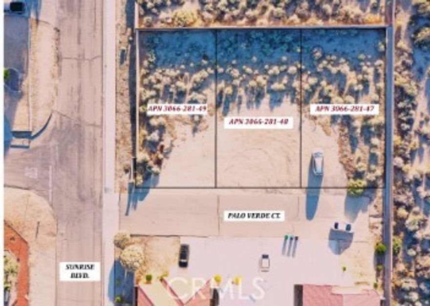 Last 3 lot's in the Sola Linda tract. You could be the builder to finish the cute little tract of homes.  Homes must be the same as what is there Floor plan is available from the previous  builder for a cost. These homes are very popular and sell quickly. HOA covers water.