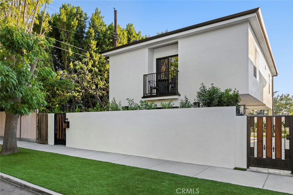 Properties 1 436 Cornell Drive