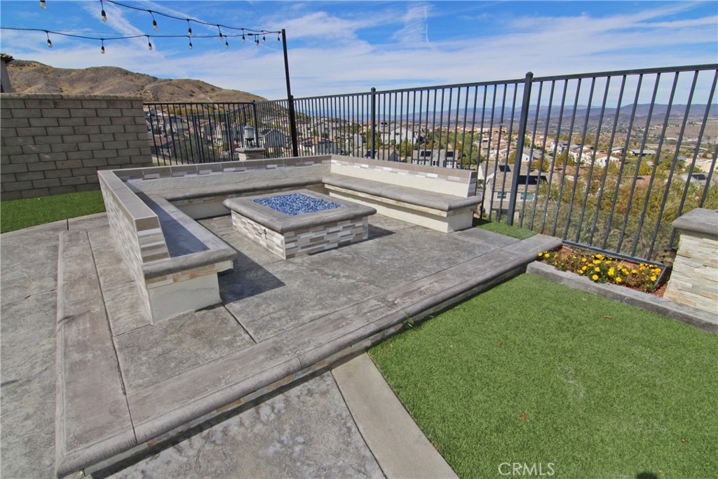 Cresta (CRSTA) - Residential