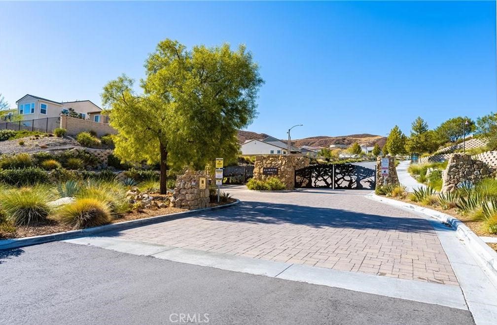 Cresta (CRSTA) - Residential