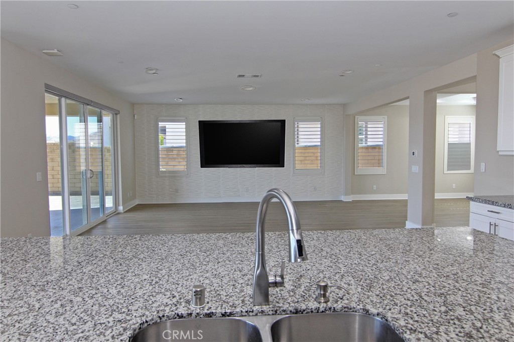 Cresta (CRSTA) - Residential