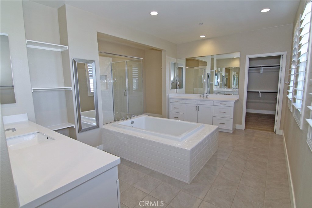 Cresta (CRSTA) - Residential