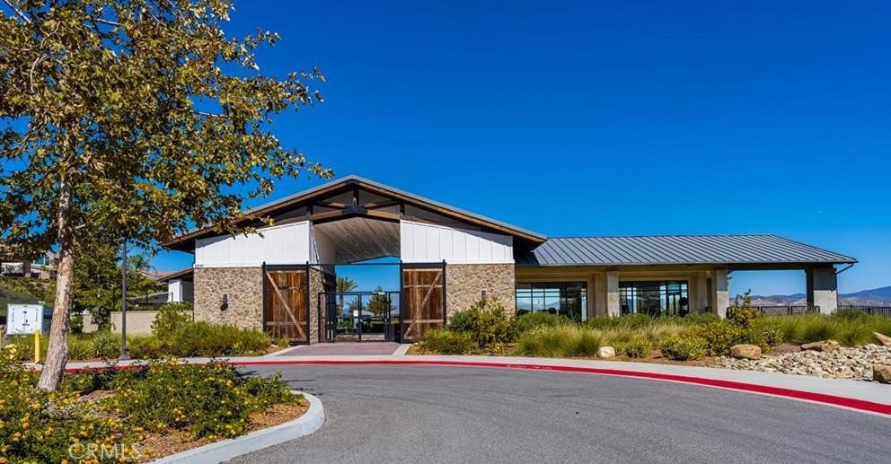 Cresta (CRSTA) - Residential