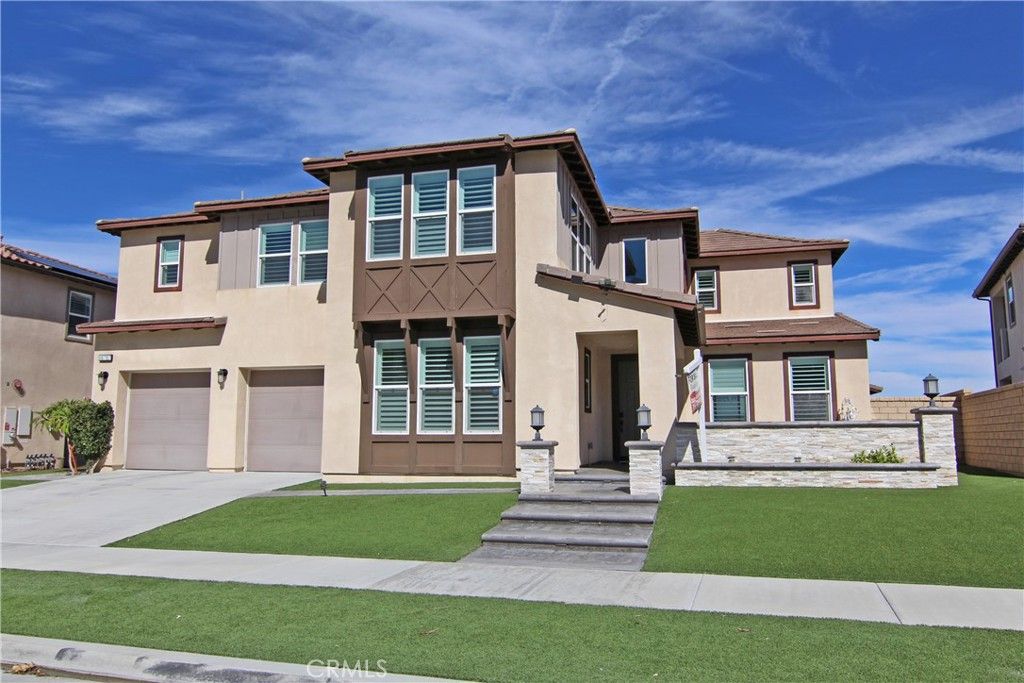 Photo of 18787 Juniper Springs Dr, Canyon Country, CA 91387 (MLS # SR25243900)