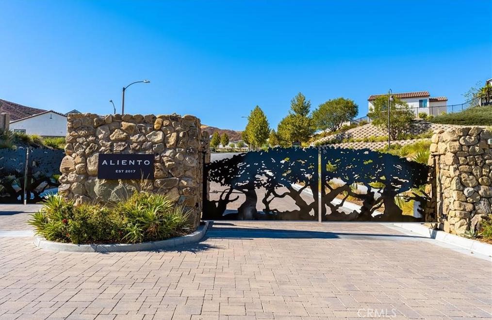 Cresta (CRSTA) - Residential