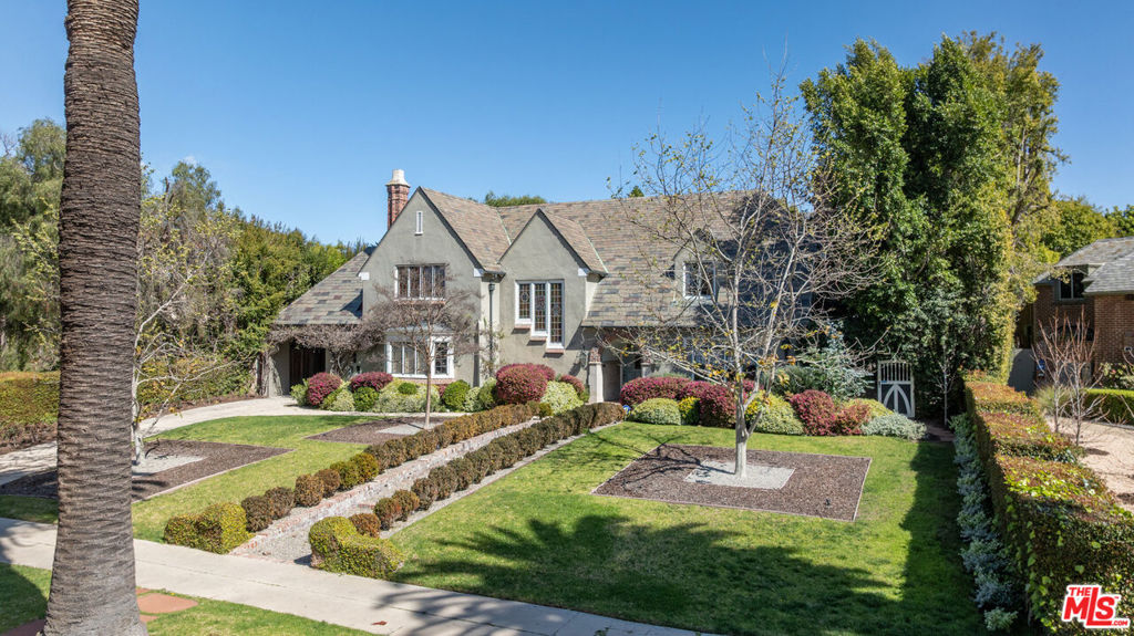 Properties 2 340 S Plymouth Boulevard