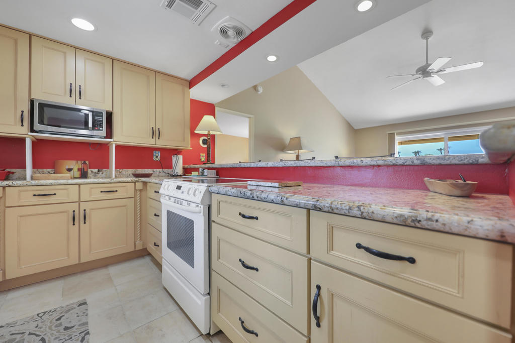 41531 Peach Tree Court