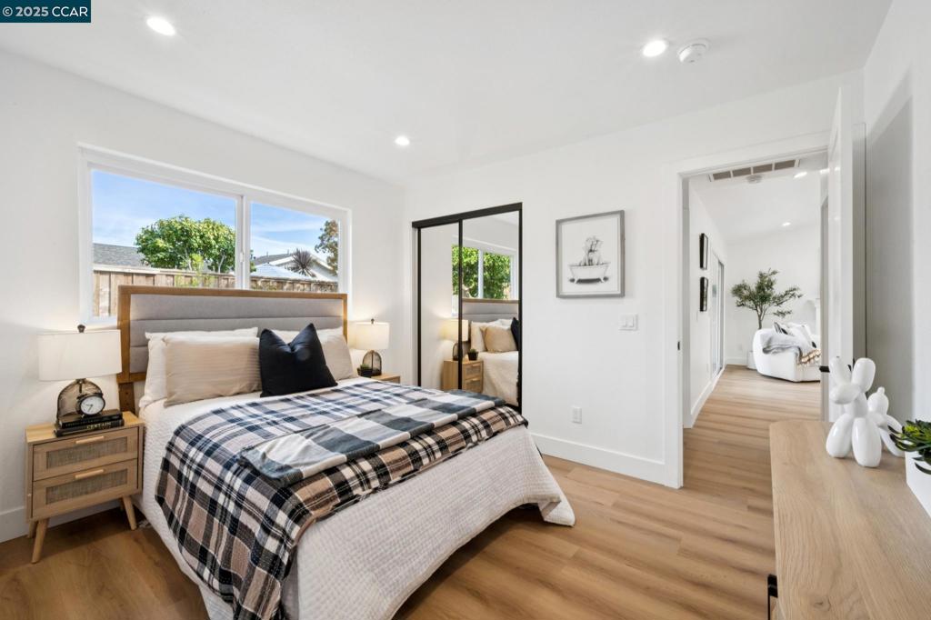 SANDPIPER COVE - Residential