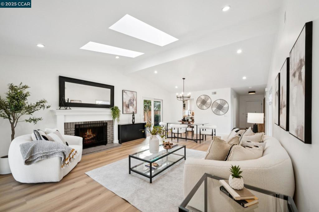 SANDPIPER COVE - Residential