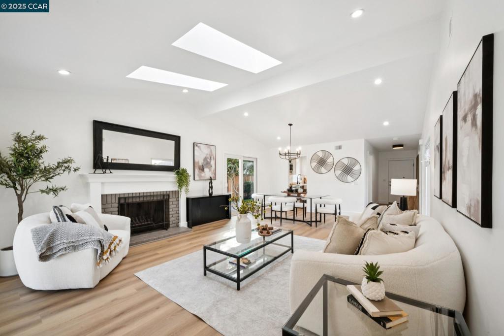 SANDPIPER COVE - Residential