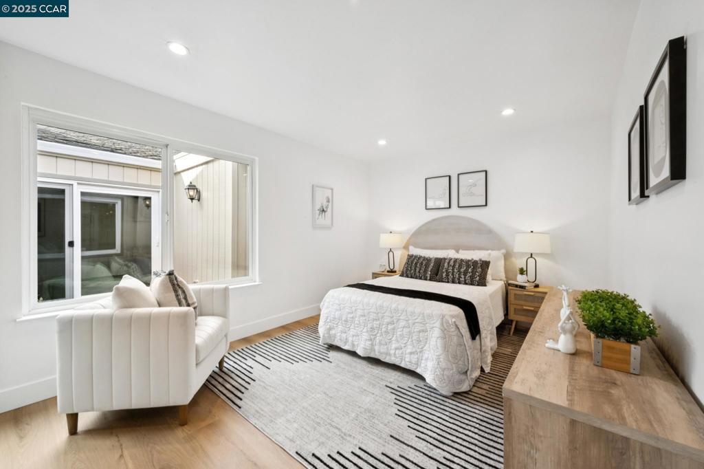 SANDPIPER COVE - Residential