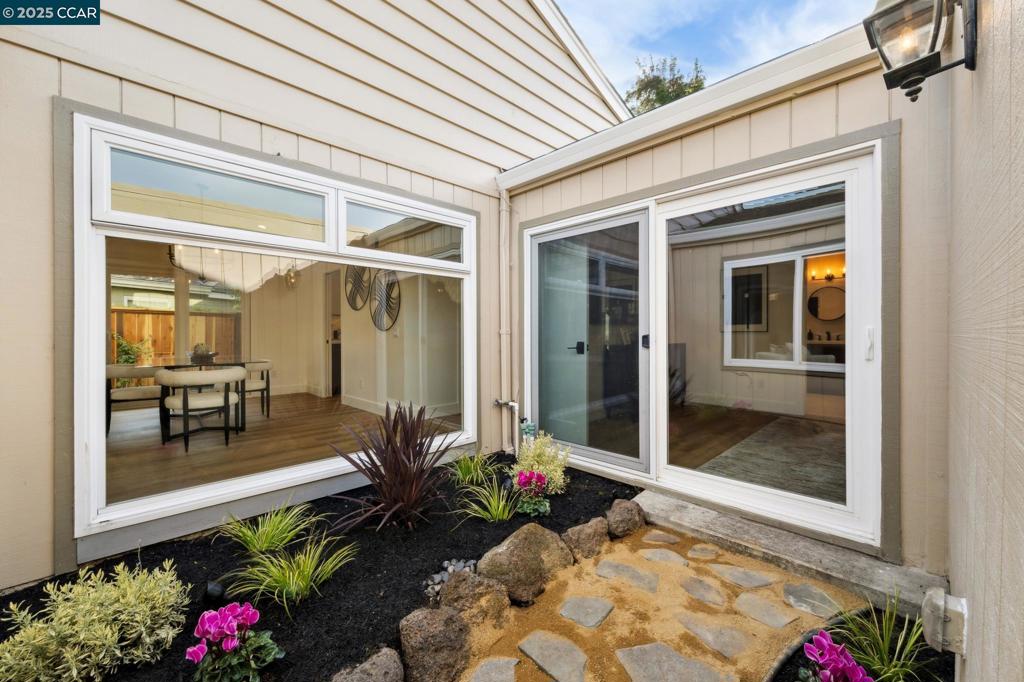 SANDPIPER COVE - Residential