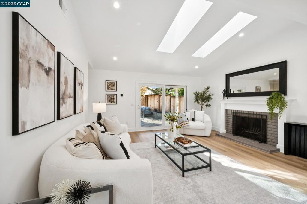 SANDPIPER COVE - Residential