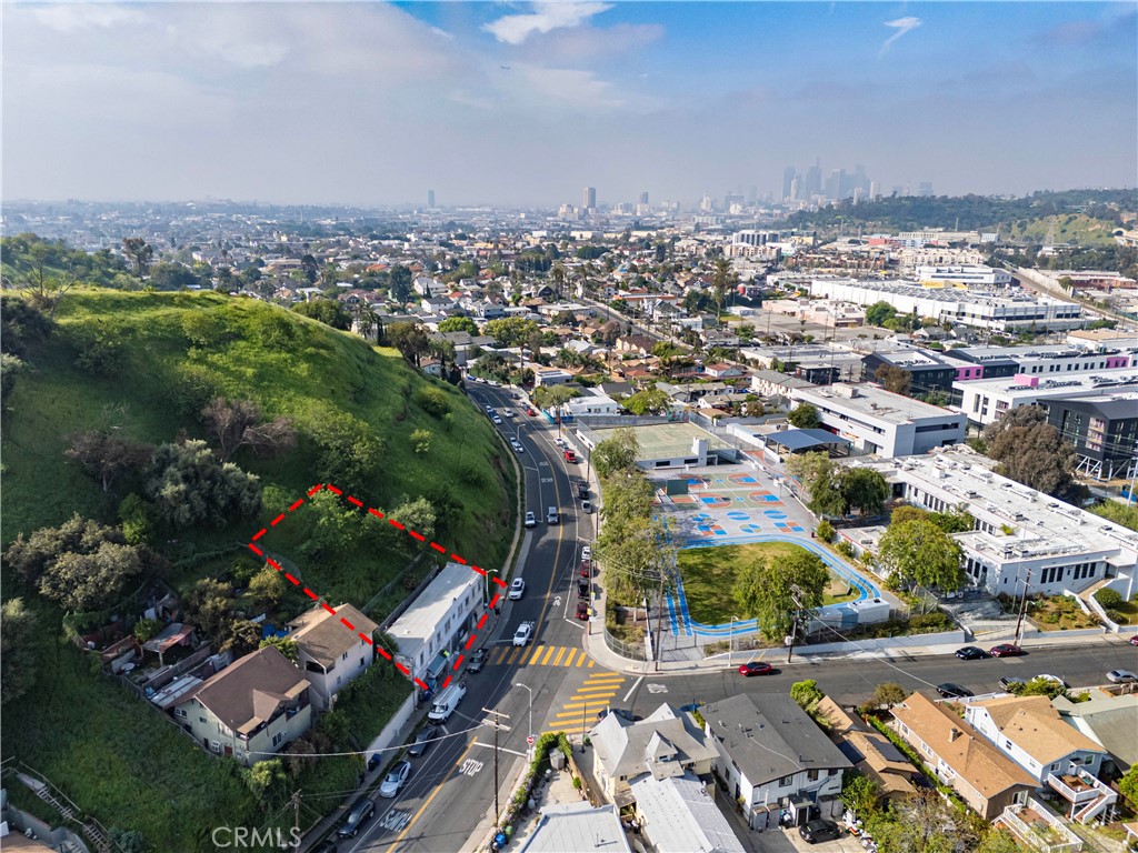 3374 Griffin Avenue