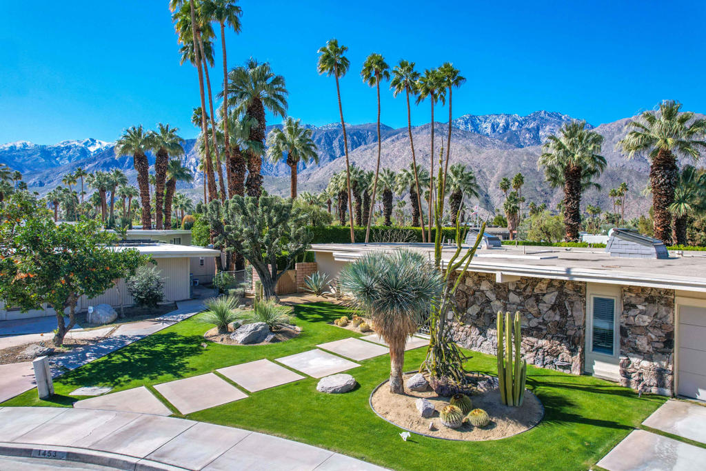 Indian Canyons - Residential