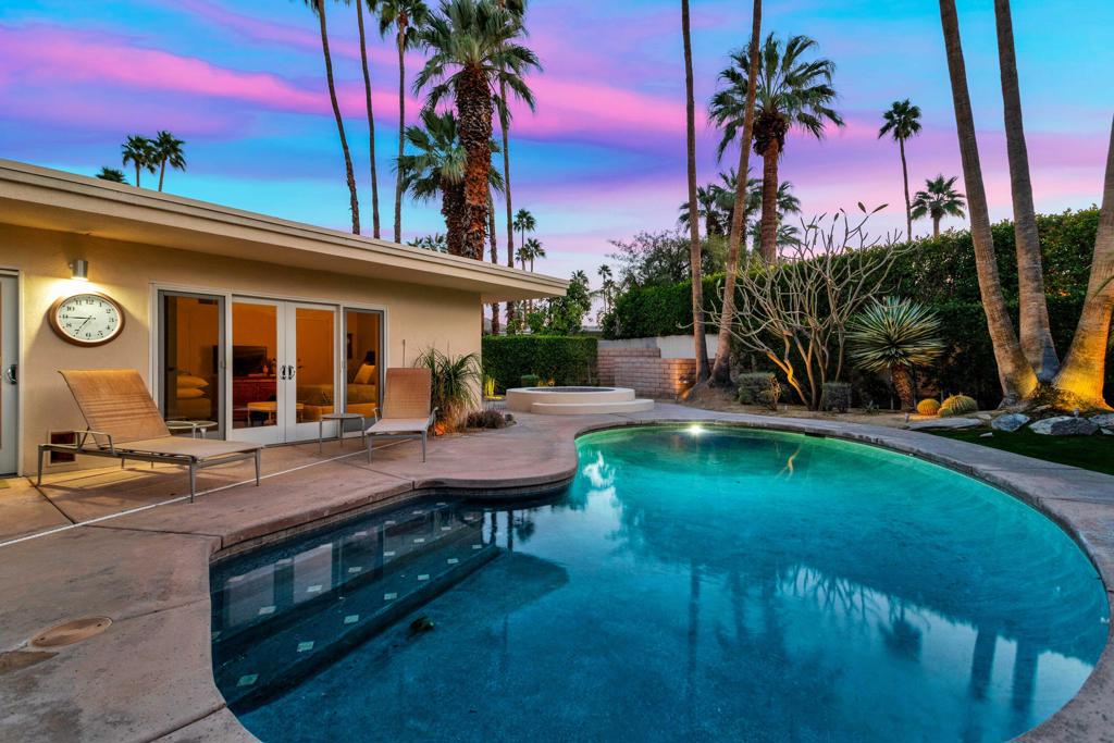 Indian Canyons - Residential