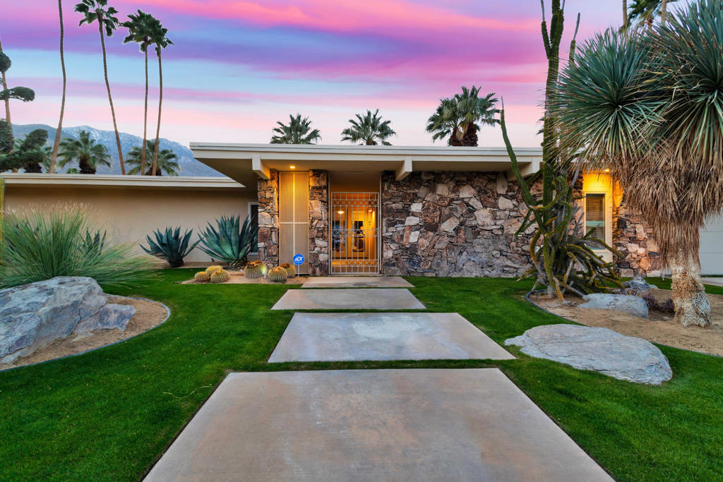 Indian Canyons - Residential