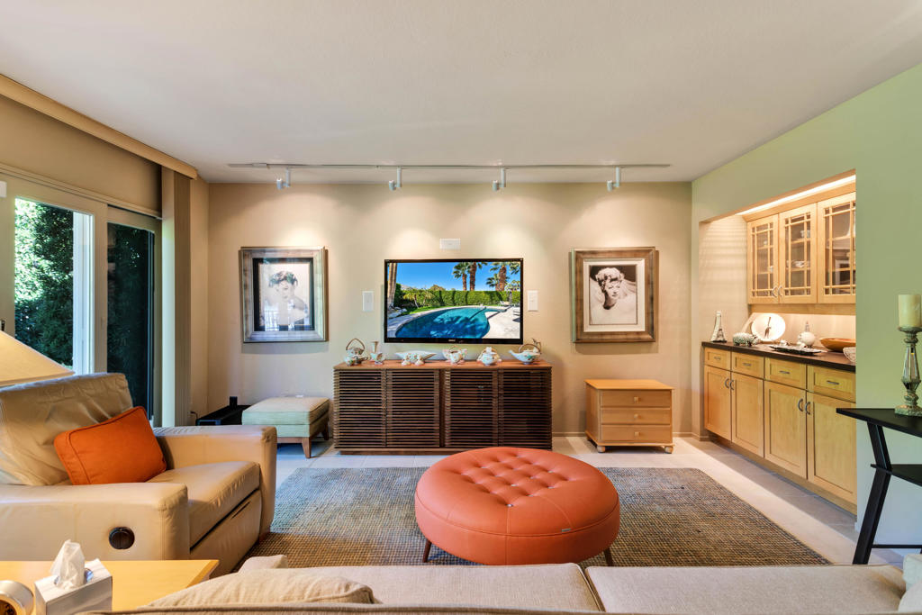 Indian Canyons - Residential