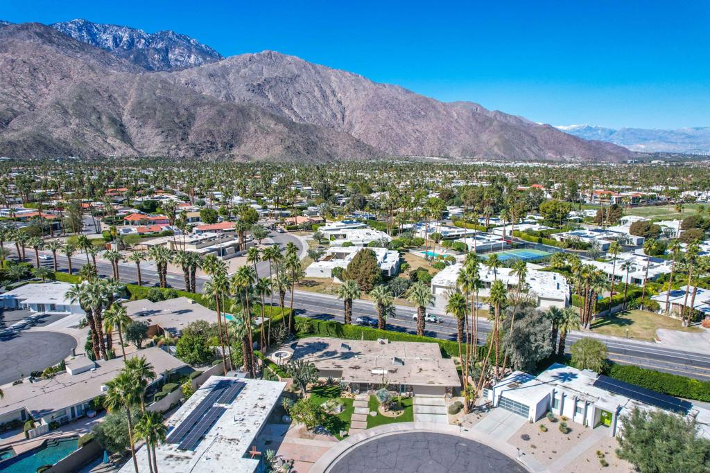 Indian Canyons - Residential