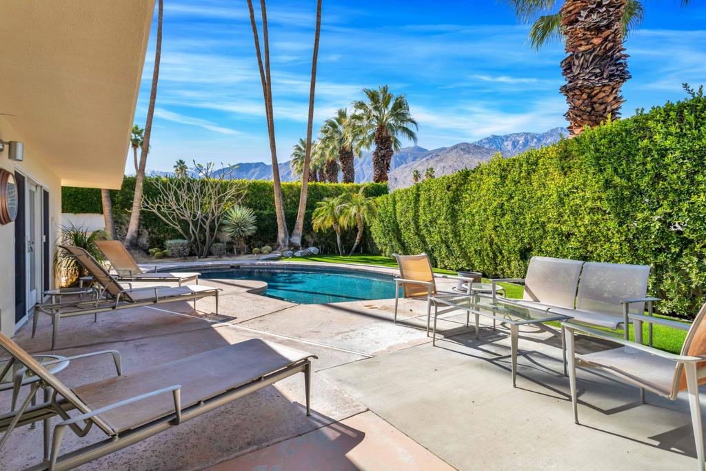 Indian Canyons - Residential