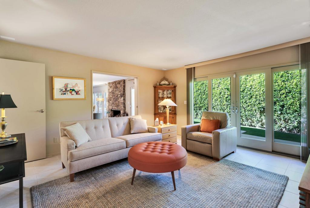 Indian Canyons - Residential