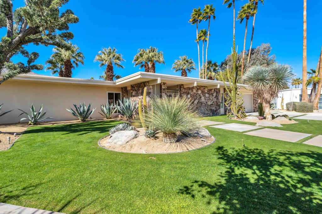 Indian Canyons - Residential