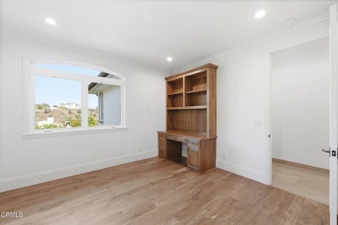 Tiny photo for 1145 W San Clemente Way, Camarillo, CA 93010 (MLS # V1-36766)