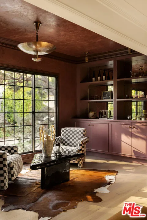 Los Angeles, California 90049, United States, 4 Bedrooms Bedrooms, ,5 BathroomsBathrooms,Residential,Pending,212276