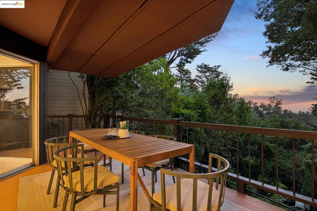 PIEDMONT PINES - Residential