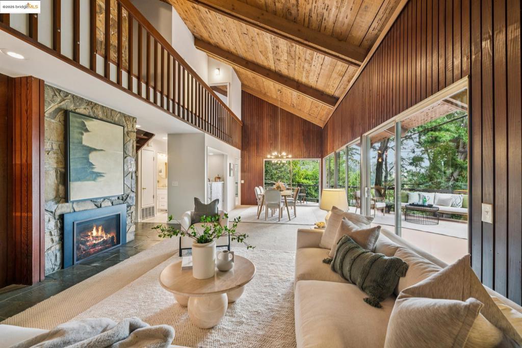 PIEDMONT PINES - Residential