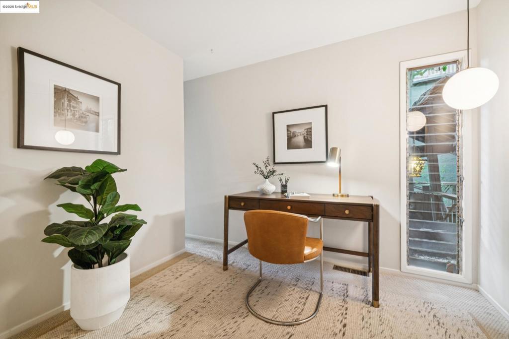 PIEDMONT PINES - Residential