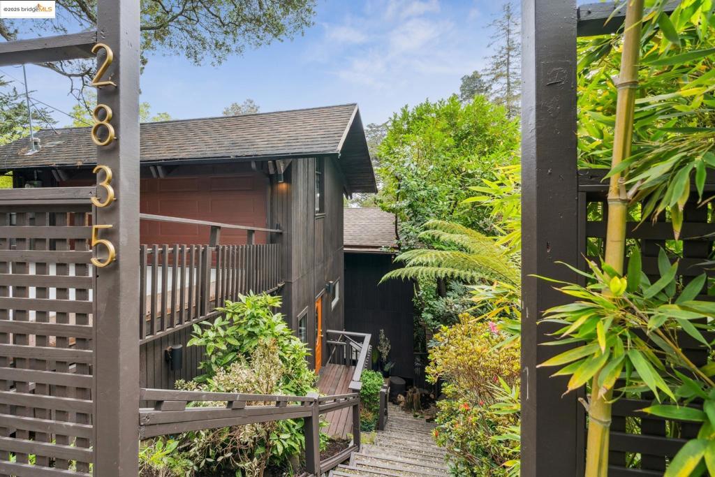 PIEDMONT PINES - Residential