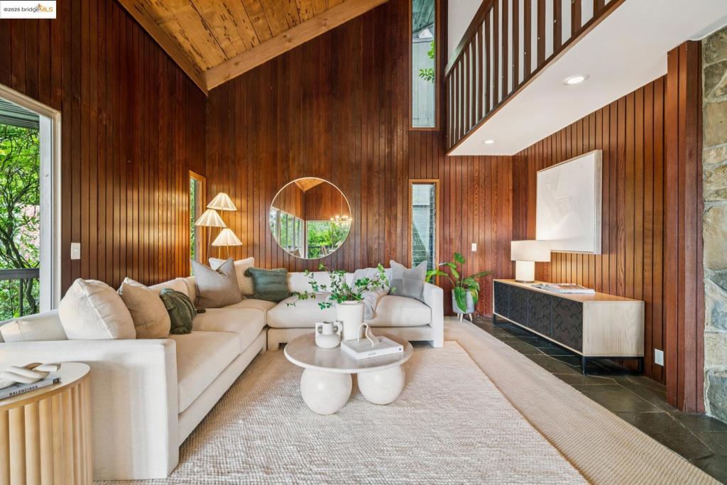 PIEDMONT PINES - Residential