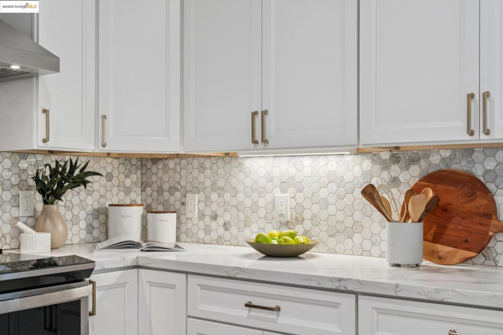 PIEDMONT PINES - Residential