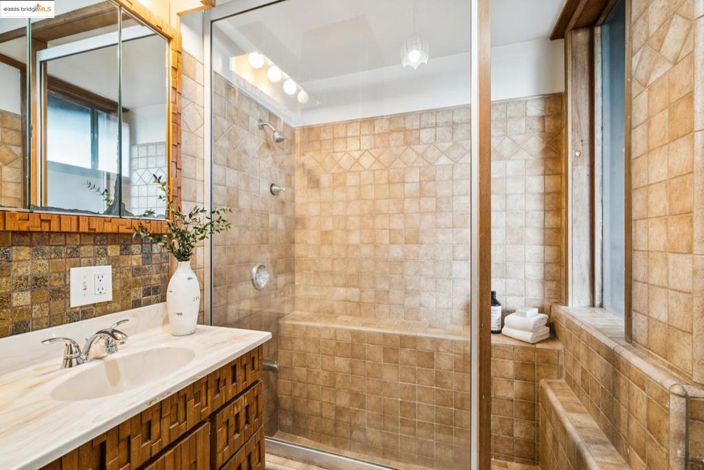 PIEDMONT PINES - Residential