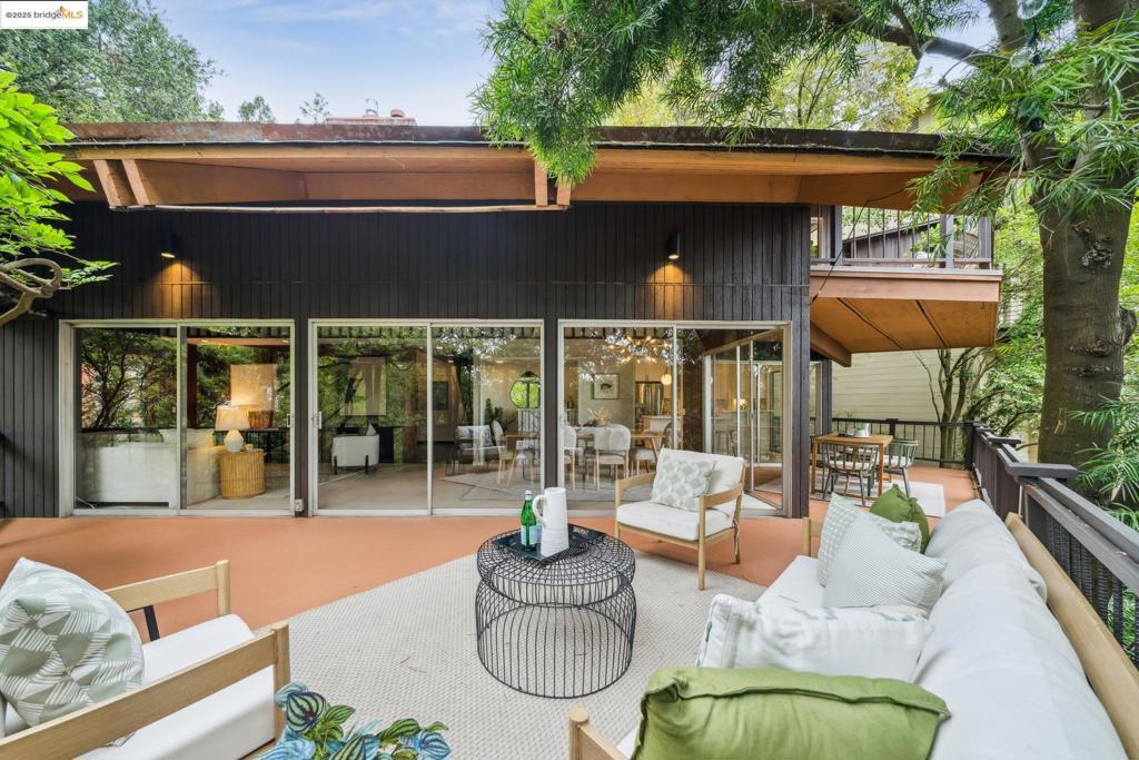 PIEDMONT PINES - Residential
