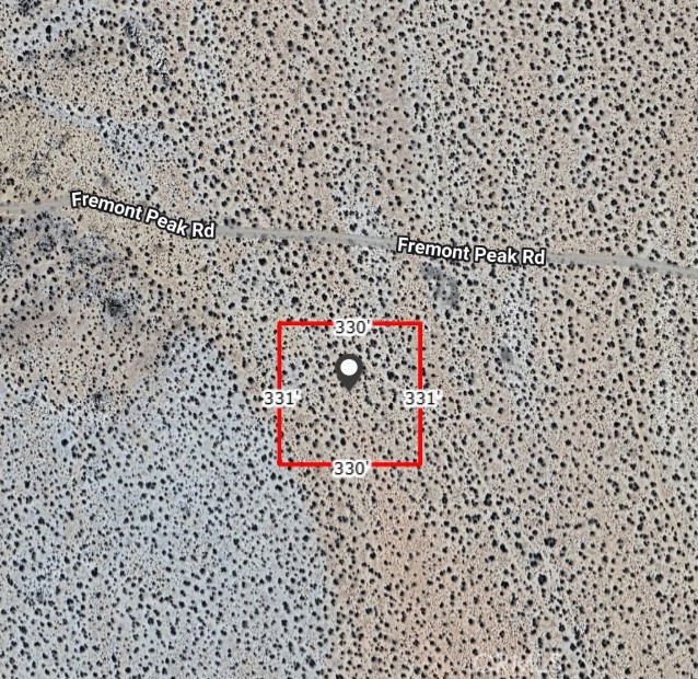 This 2.5 acre parcel in Hinkley is priced right and ready to sell! Surrounded by wide-open desert views and peaceful skies, this rural property offers space, freedom, and great potential. Whether you’re looking for a buy-and-hold investment, future building site, or simply want to add to your land portfolio, this is a smart opportunity at an affordable price. Land at this price doesn’t last long—don’t miss out! APN: 0502-122-29-0000. Latitude:35.173970, Longitude:-117.456723.