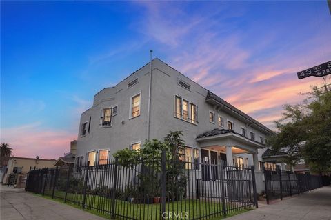 Photo of 4302 S Hoover Street, Los Angeles, CA 90037 (MLS # PW25268986)