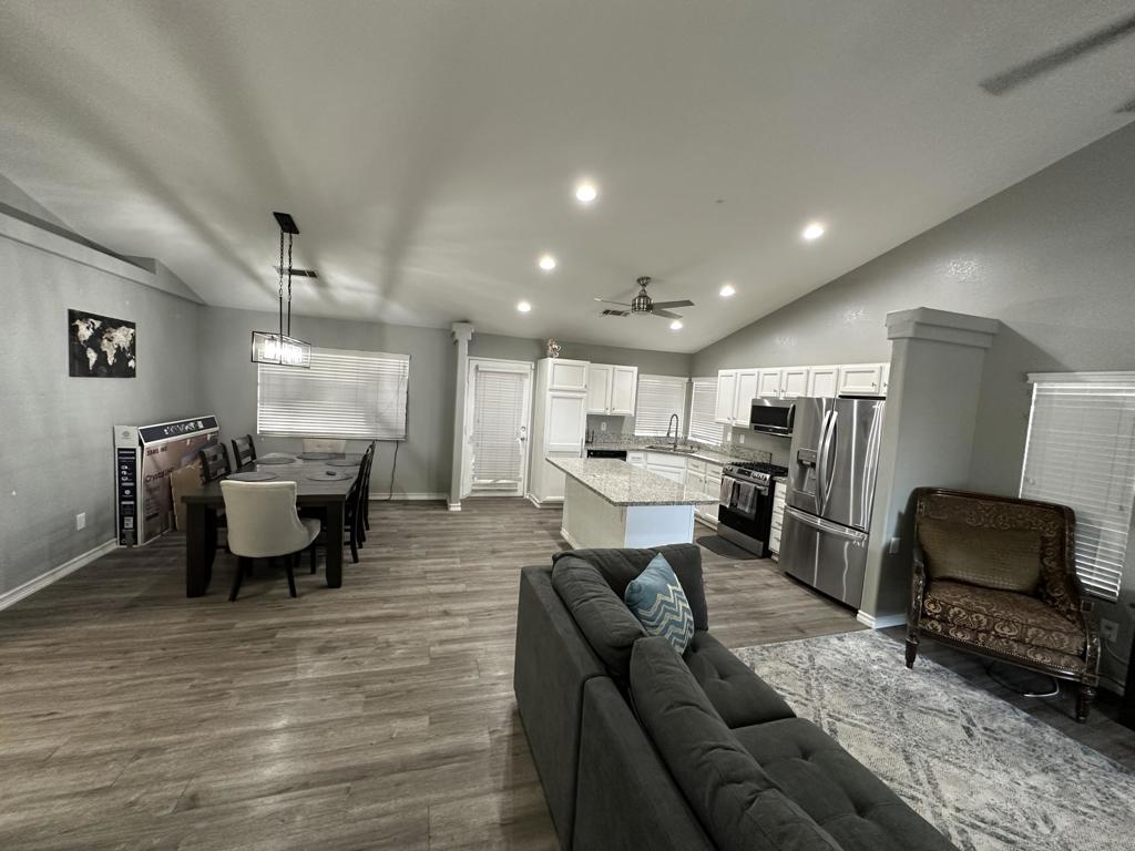 Palo Verde Oasis - Residential