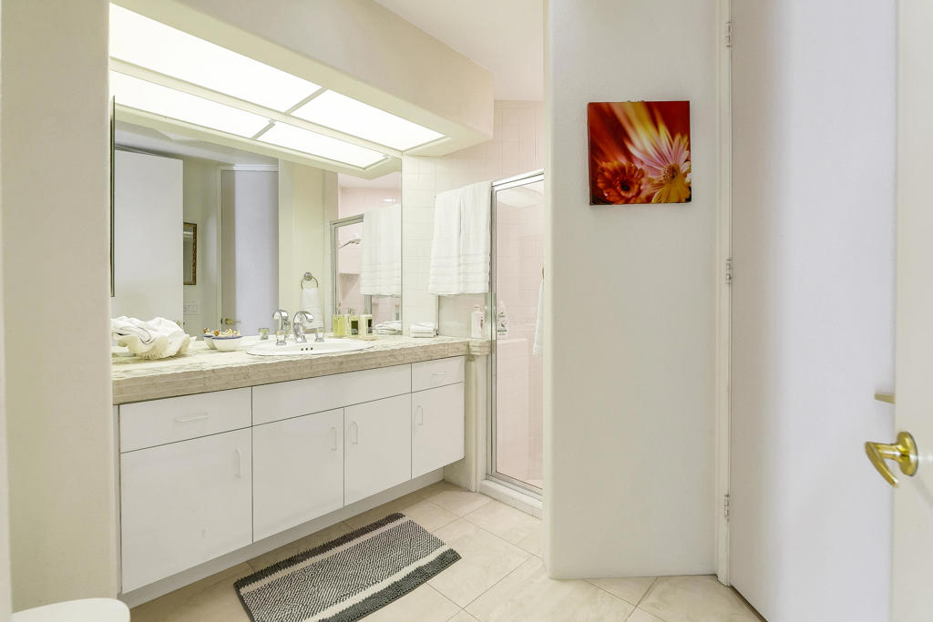 Lake La Quinta - Residential Lease