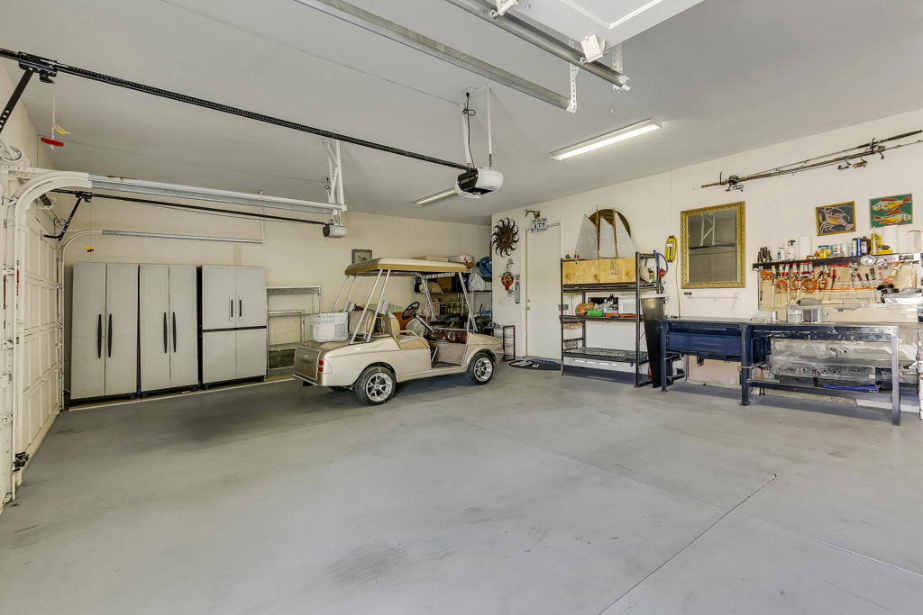 Lake La Quinta - Residential Lease