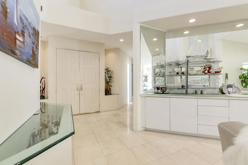 Lake La Quinta - Residential Lease