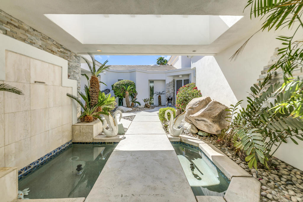 Lake La Quinta - Residential Lease